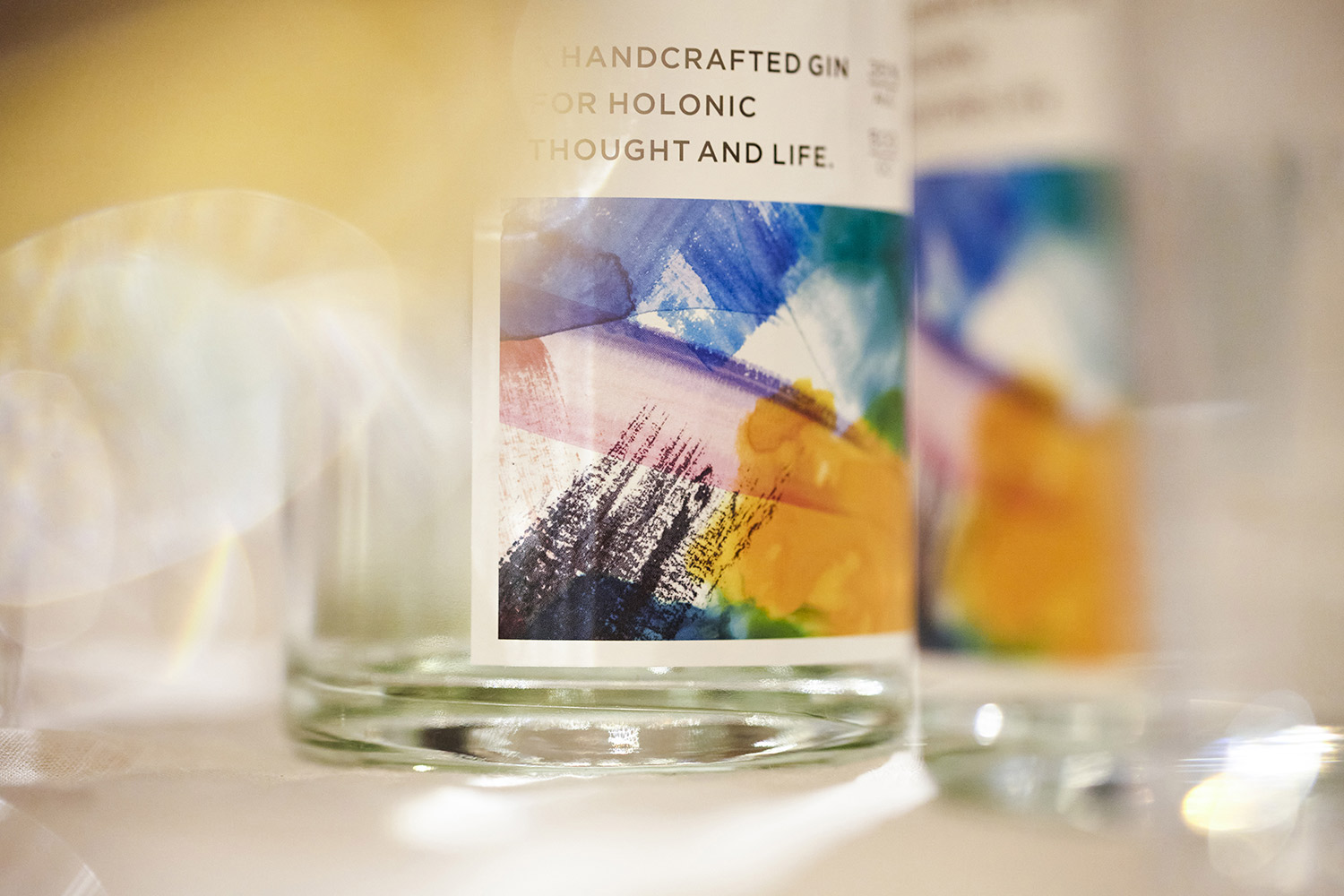 i_holon_original_photo_09